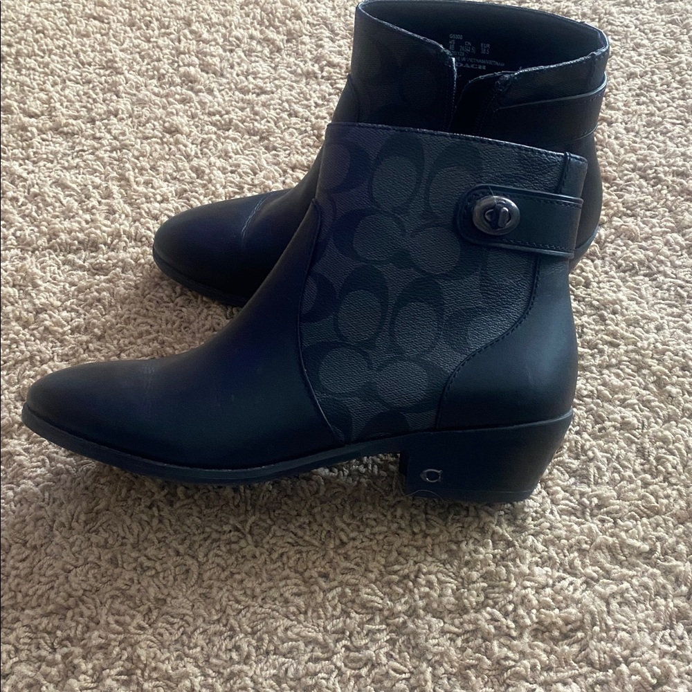 Coach Elegant Black signature booties - Picture 5 of 6